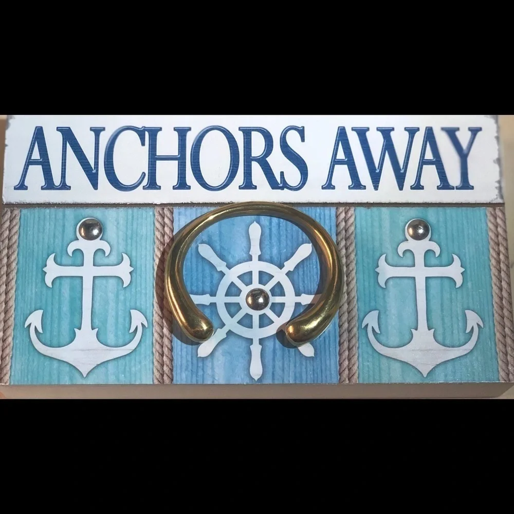 Goldtone High Quality Fashion Bracelet - Picture 5 of 8